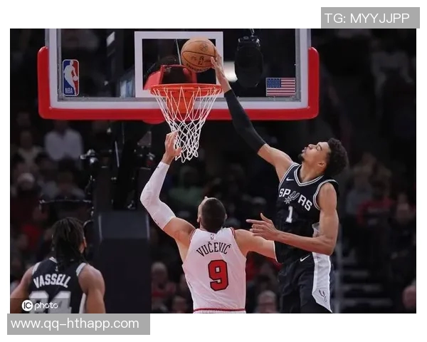 瓦塞尔强势挡拆助攻文班三步后仰跳投决胜最后一攻