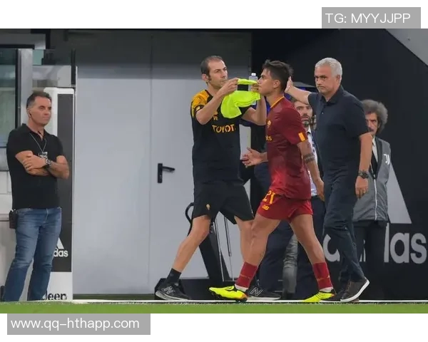 穆里尼奥感慨米兰双雄与那不勒斯争冠罗马未来令人担忧 穆里尼奥感慨米兰双雄与那不勒斯争冠罗马未来令人担忧