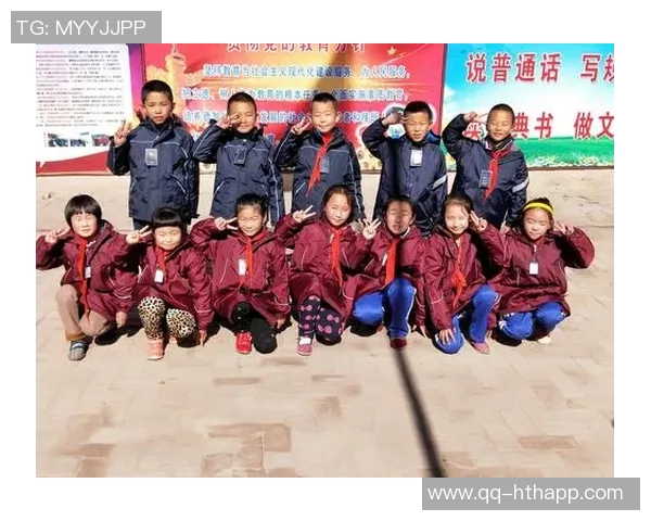 浓眉哥化身孩子王乐高积木传递快乐与创意心有大爱温暖每一个小朋友