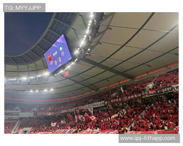 奋进2026陈彬彬正式加盟辽宁铁人足球俱乐部开启新征程