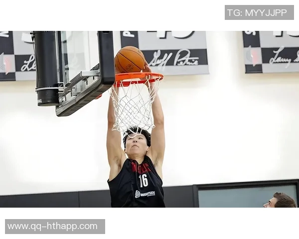 杨瀚森未能上场表现斯普利特赛前信心满满期待未来机会